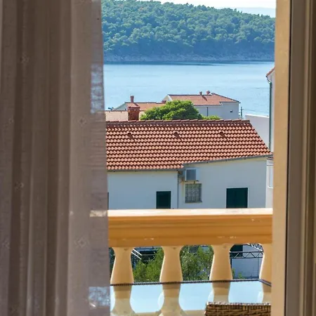 Apartment Awesome In Barbat With Wifi Barbat na Rabu