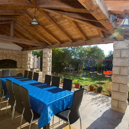 Apartment Awesome In Barbat With Wifi Barbat na Rabu